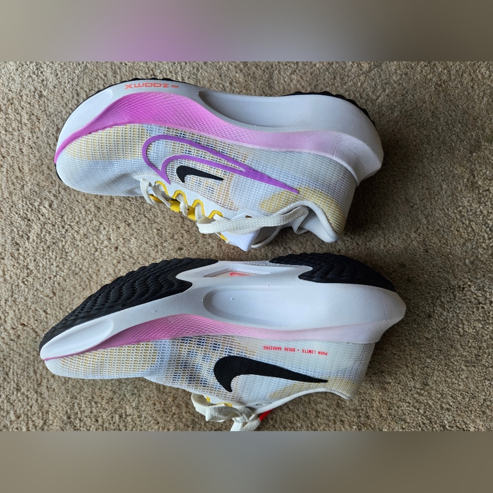 New NIKE zoom Fly 5 Running Shoes. W5